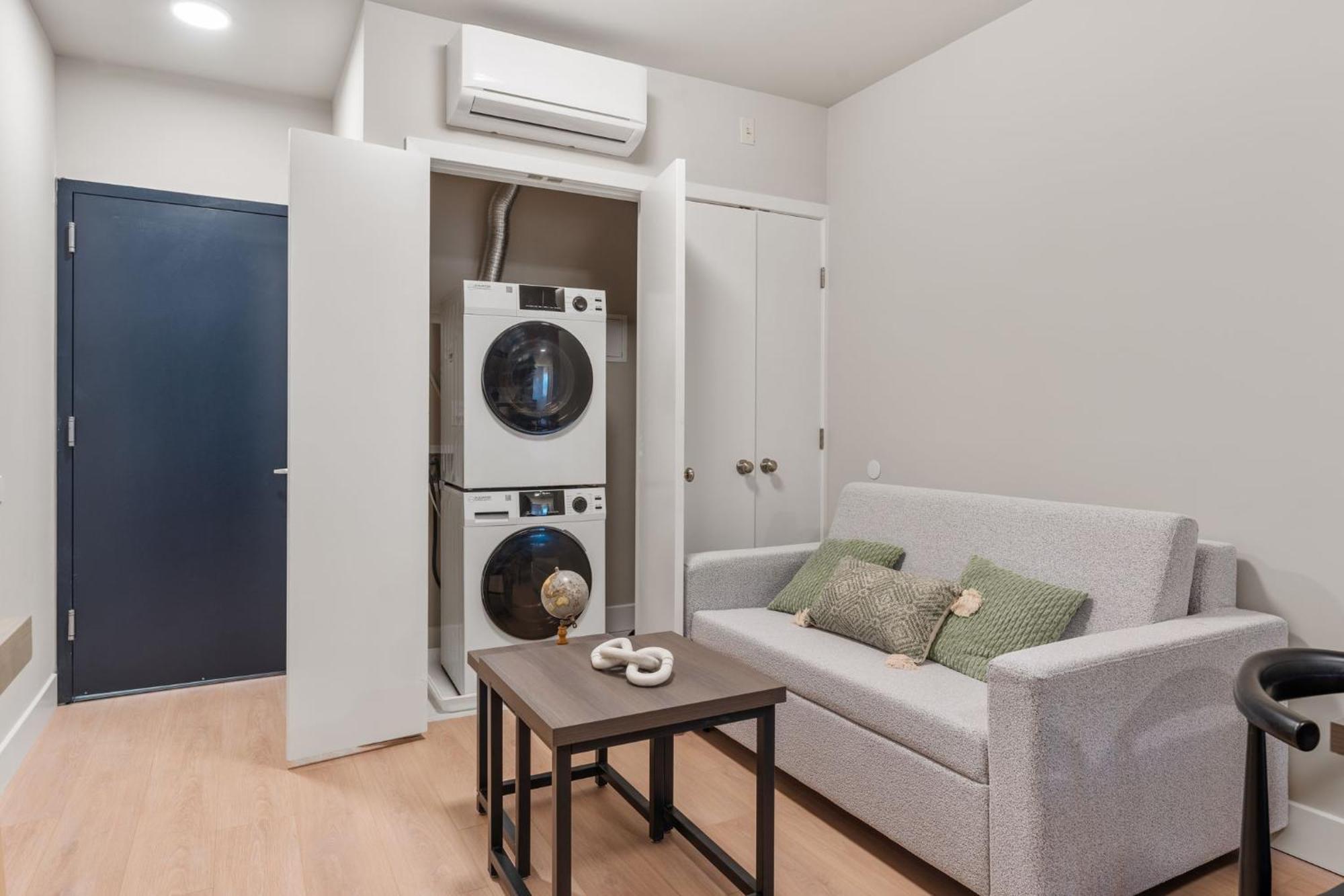 4211 Suites Filadelfia Esterno foto