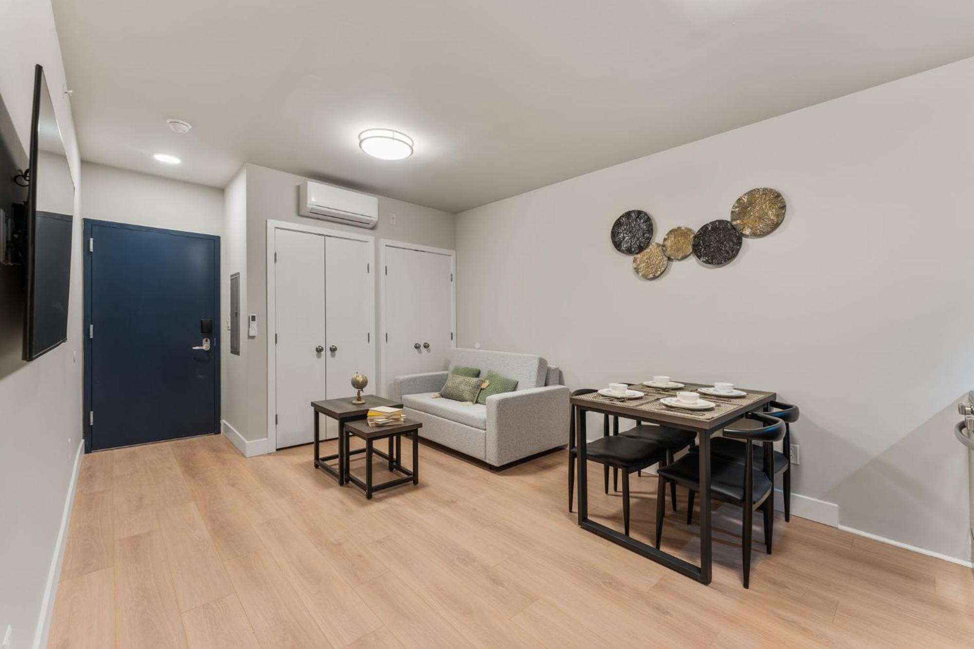 4211 Suites Filadelfia Esterno foto